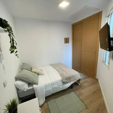 Juan Pantoja, Apartamento Para 2 En Metro Alvarado Madrid Exterior photo